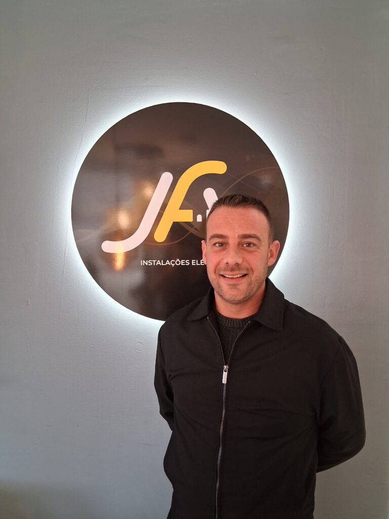 joão almeida gerente